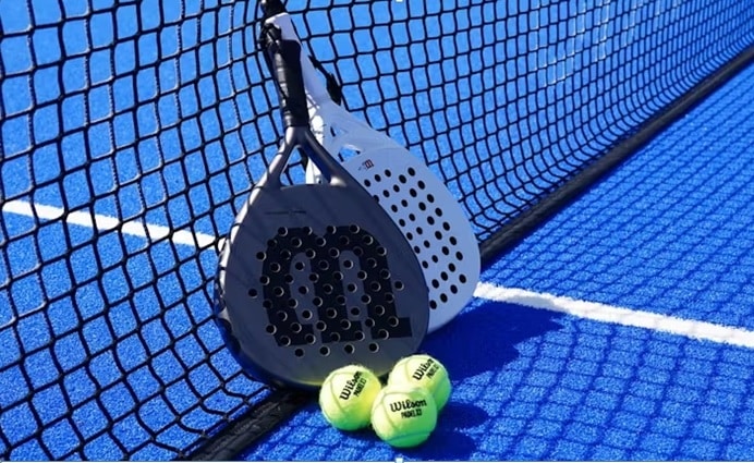 ¿Cuáles son las principales diferencias en los grandes torneos de tenis y pádel?